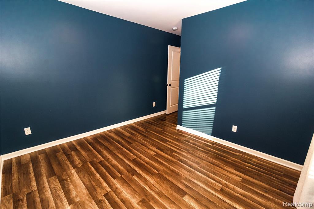 1466 Luxington Drive, Lapeer, MI 48446 — Photo 14