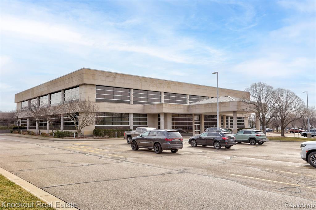 1 Mutual Avenue, Frankenmuth, MI — Photo 4