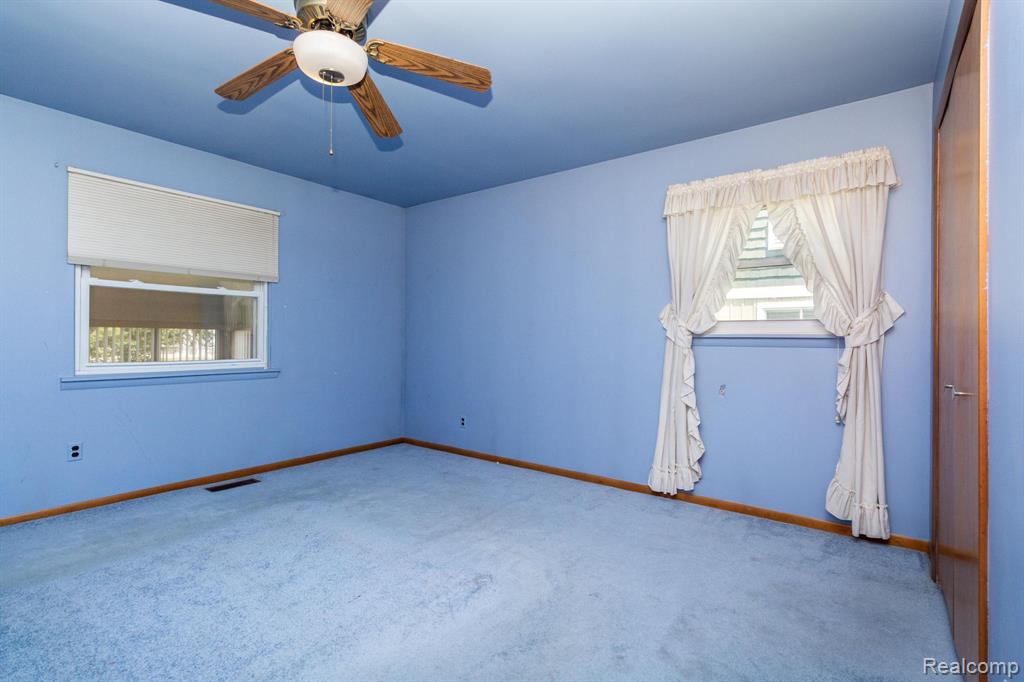 5513 Leann Court, Newport, MI 48166 — Photo 10