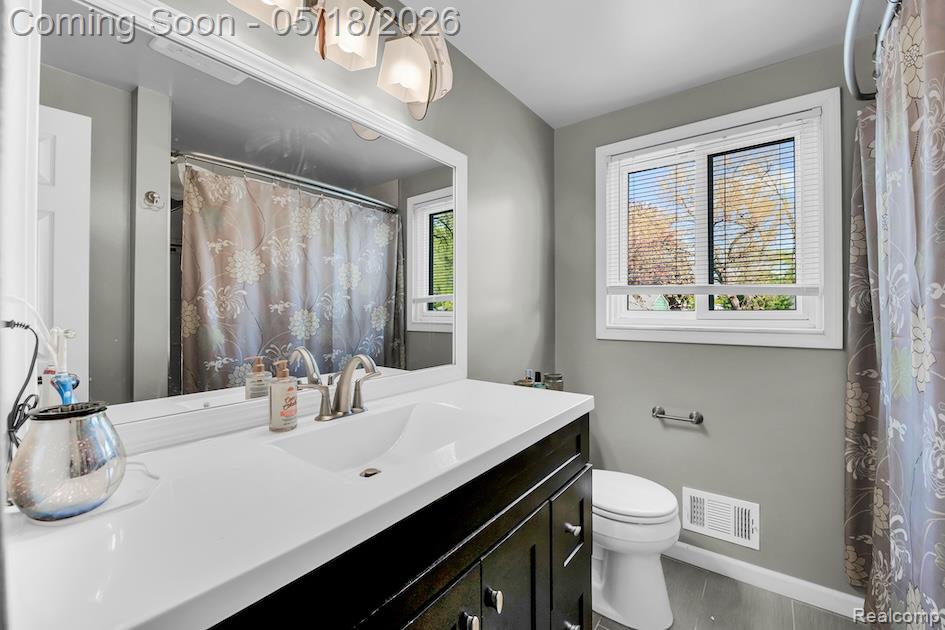 693 Langley Boulevard, Clawson, MI — Photo 23