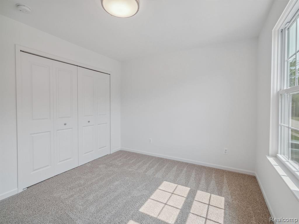 46840 TIMBERLAND Street, Belleville, MI 48111 — Photo 20