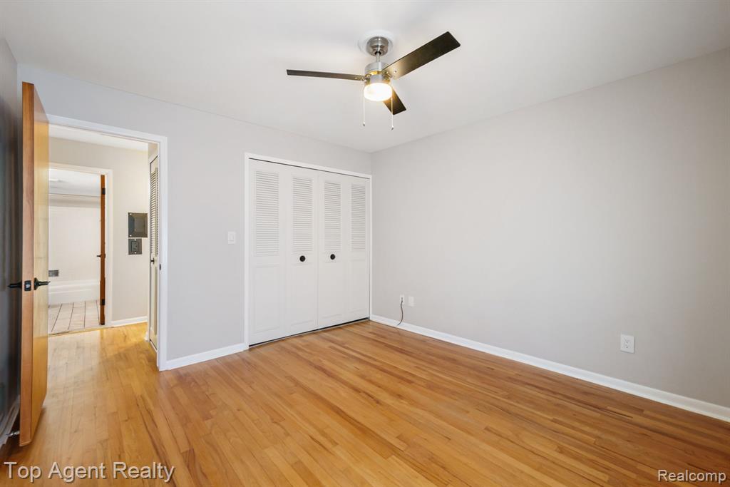 8353 Kennedy Circle, Warren, MI 48093 — Photo 31