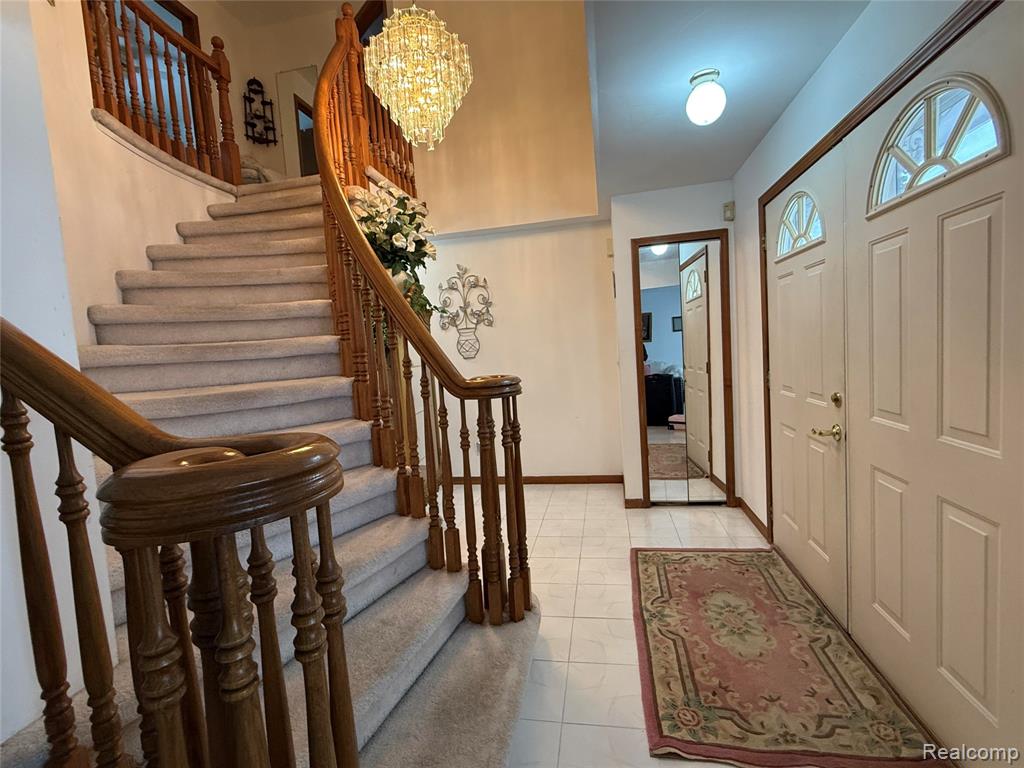 4846 Bayleaf Drive, Sterling Heights, MI 48314 — Photo 5