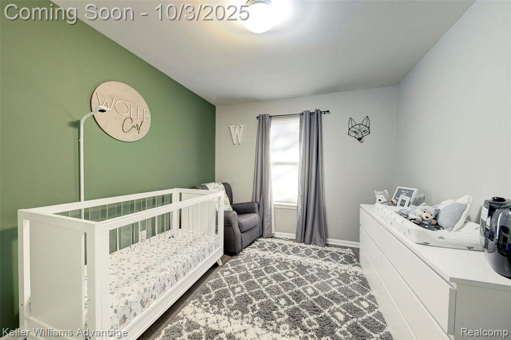 988 Calpernia, Wixom, MI 48393 — Photo 26