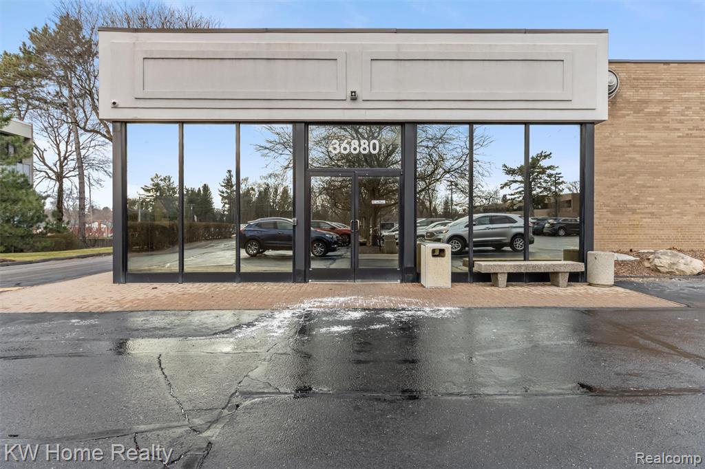 36880 Woodward Avenue, Suite 101, Bloomfield Hills, MI 48304 — Photo 28