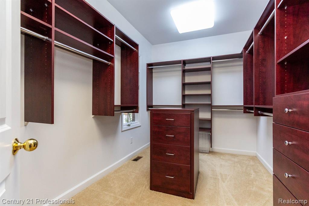 685 Dornoch Drive, Ann Arbor, MI 48103 — Photo 19