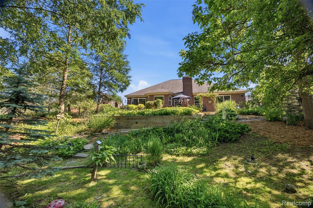 47041 Hidden River Circle N, Canton, MI 48188 — Photo 52