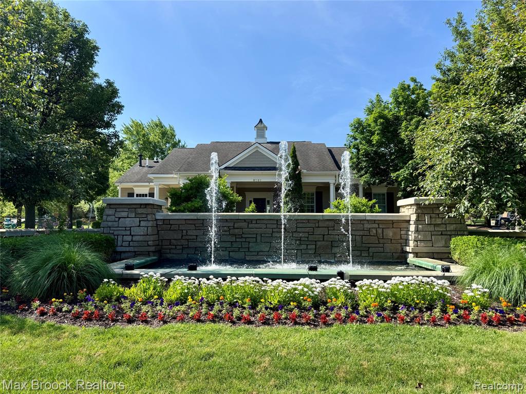 6144 Strawberry Circle, Commerce Twp, MI 48382 — Photo 44