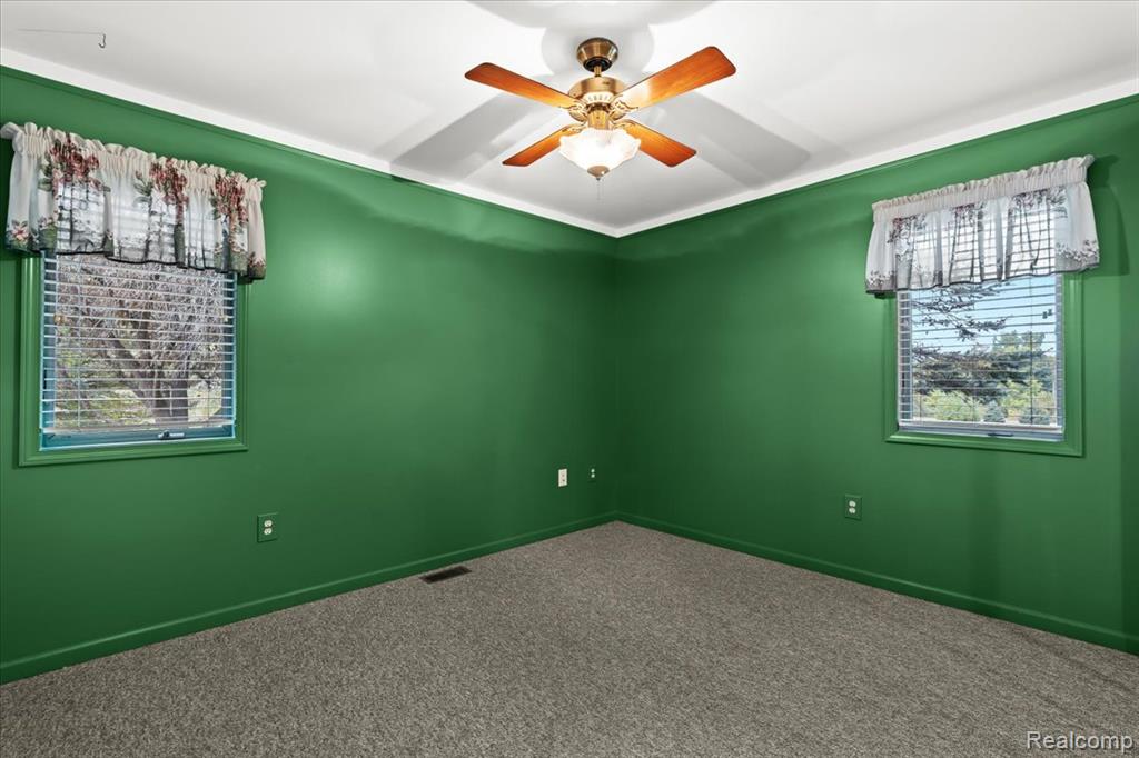 425 N Brandt, Ortonville, MI 48462 — Photo 25