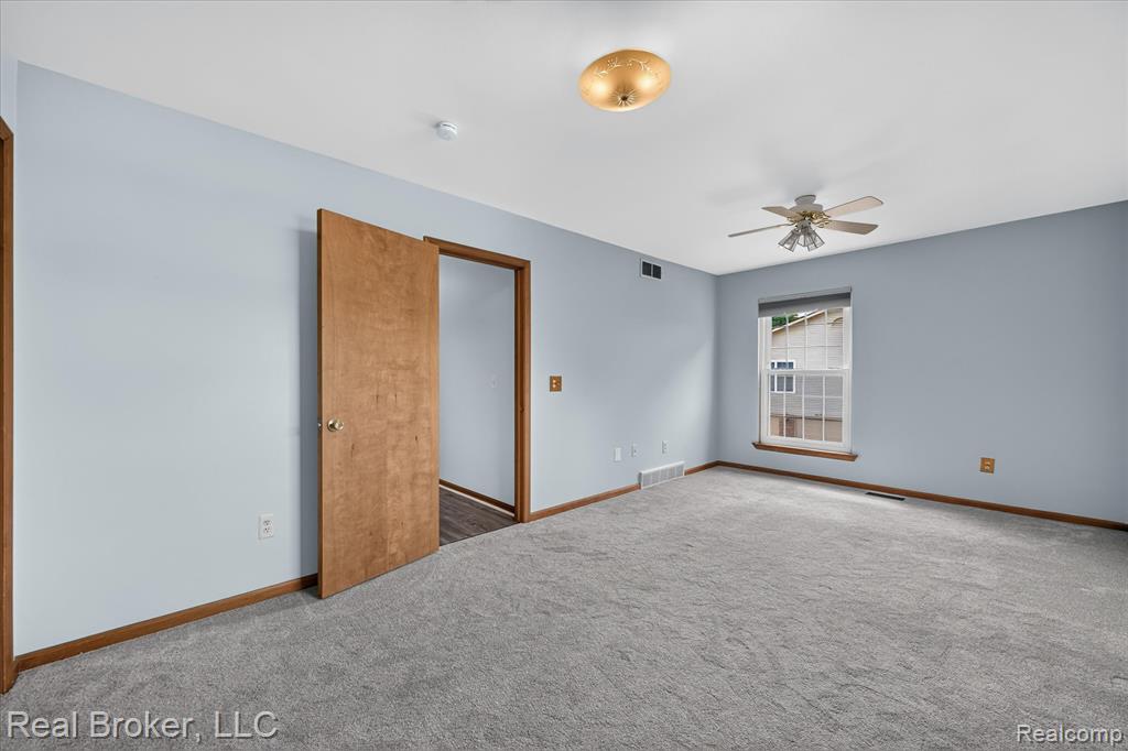68457 Rosewood Lane, Richmond, MI 48062 — Photo 22