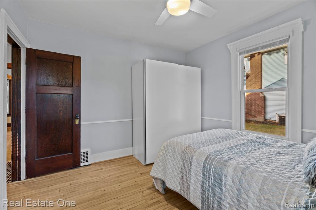 44 PARK Street, Oxford, MI 48371 — Photo 9