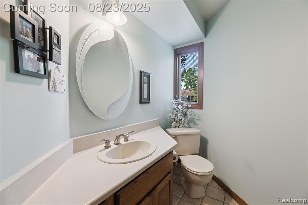 55138 Lordona Lane, Shelby Twp, MI 48315 — Photo 32