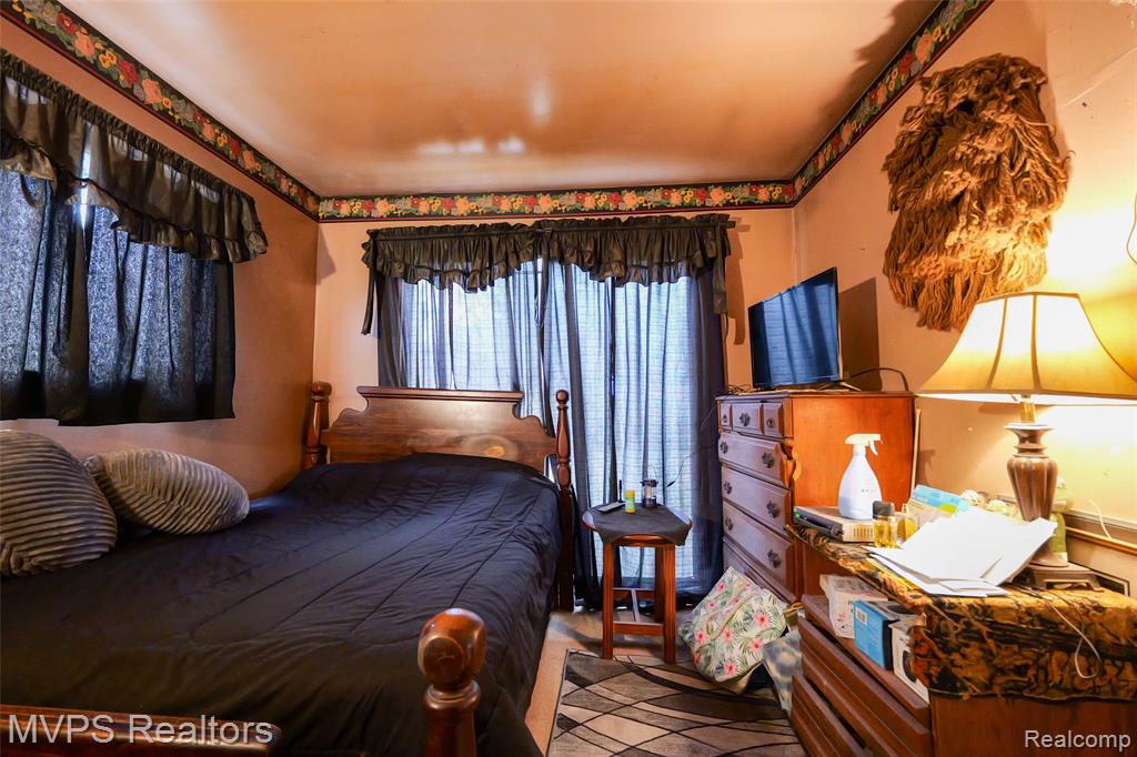 1721 Moffat Road, Leonard, MI 48367 — Photo 15