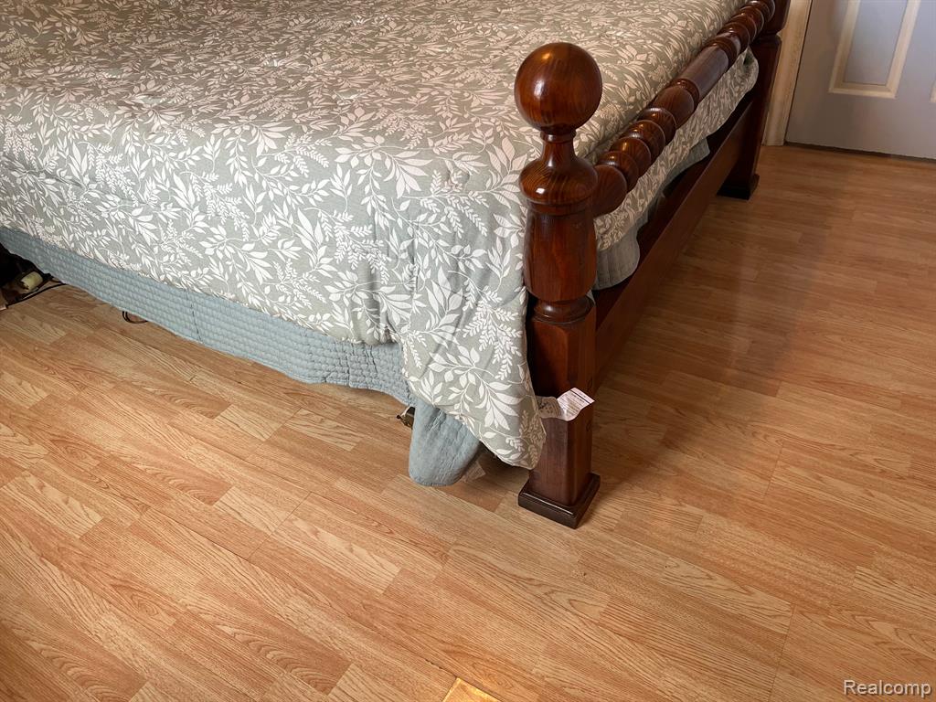 4655 MILDRED Street, Wayne, MI 48184 — Photo 13