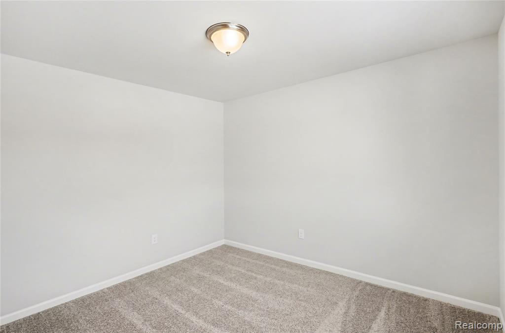 11159 Pheasant Run Drive, Clio, MI 48420 — Photo 13