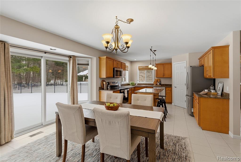 46448 Leanna Drive, Macomb, MI 48044 — Photo 8