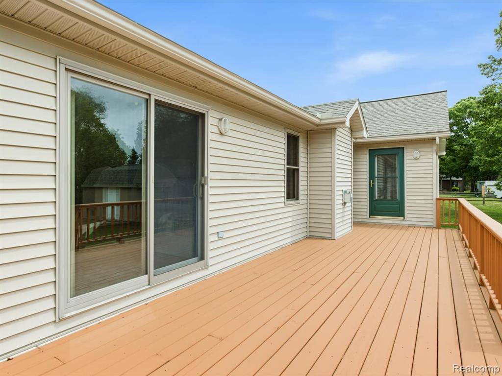 4305 Juniper Lane, Port Huron, MI 48060 — Photo 31