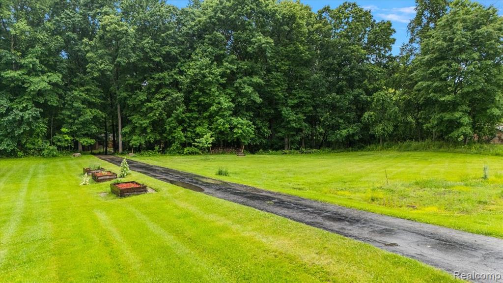 670 Rolling Acres Drive, Ortonville, MI 48462 — Photo 67