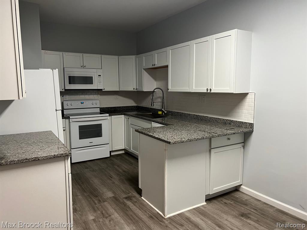 4029 ALIA Drive, Warren, MI 48092 — Photo 2