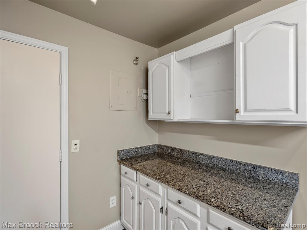 628 Country Club Drive, 23, Saint Clair Shores, MI 48082 — Photo 20
