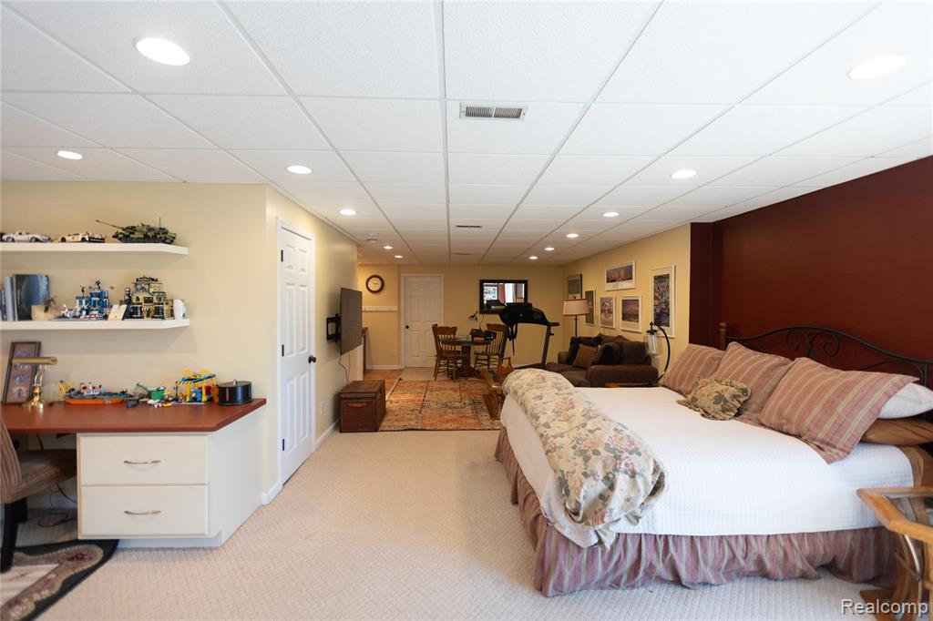 7988 Hillside Lakes Drive, Brighton, MI 48116 — Photo 59
