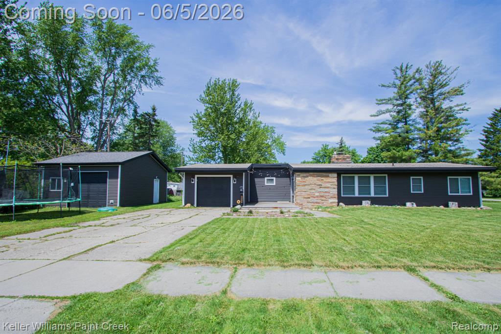 6300 Church Street, Marlette, MI 48453
