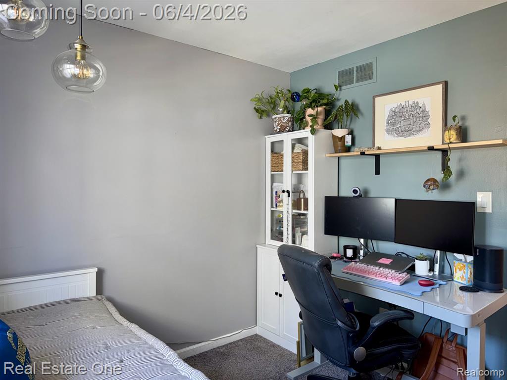 311 W Brockton Avenue, Madison Heights, MI 48071 — Photo 30