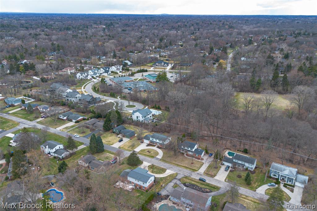 7118 Cathedral Drive, Bloomfield Hills, MI 48301 — Photo 62
