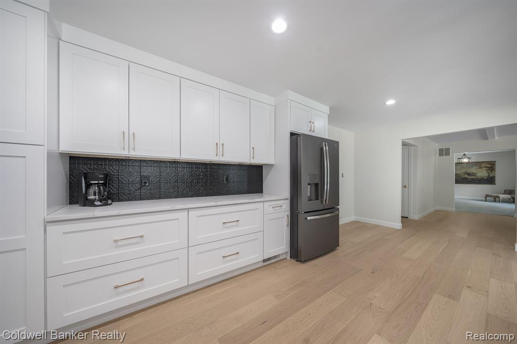 5679 Hunters Gate, Troy, MI 48098 — Photo 16