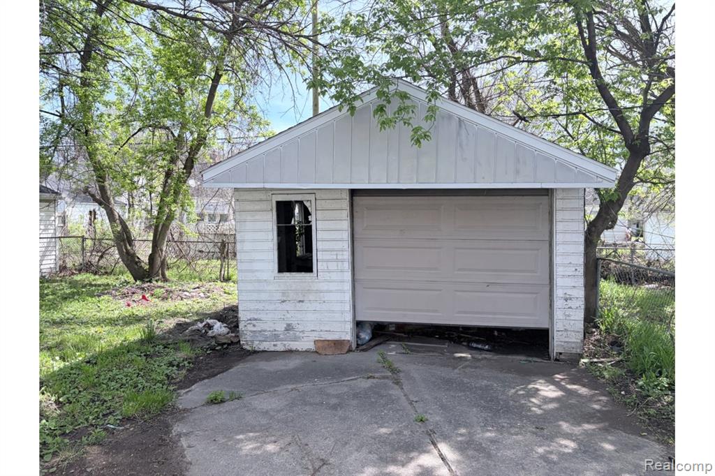 19940 Westphalia Street, Detroit, MI 48205 — Photo 4