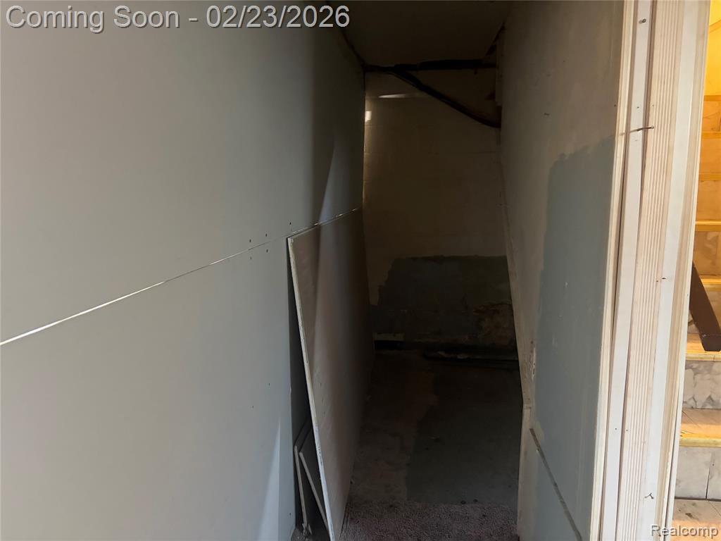 95 W Beverly Avenue, Pontiac, MI 48340 — Photo 15