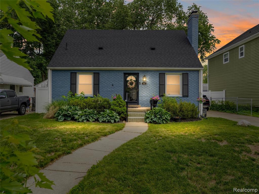 1944 Cummings Avenue, Berkley, MI 48072 — Photo 2