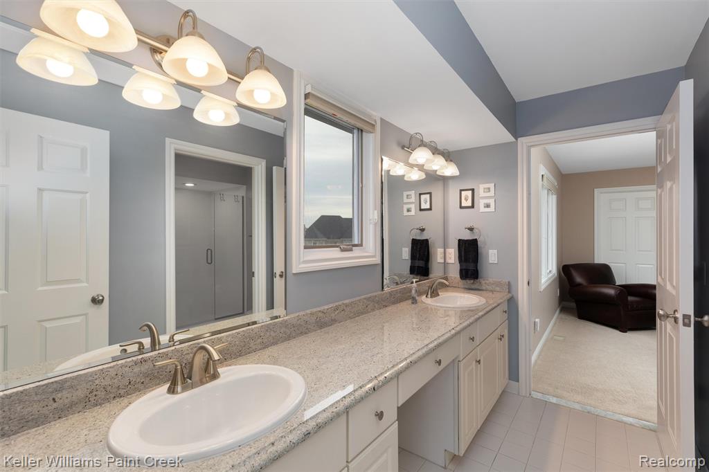 676 Majestic, Rochester Hills, MI 48306 — Photo 30