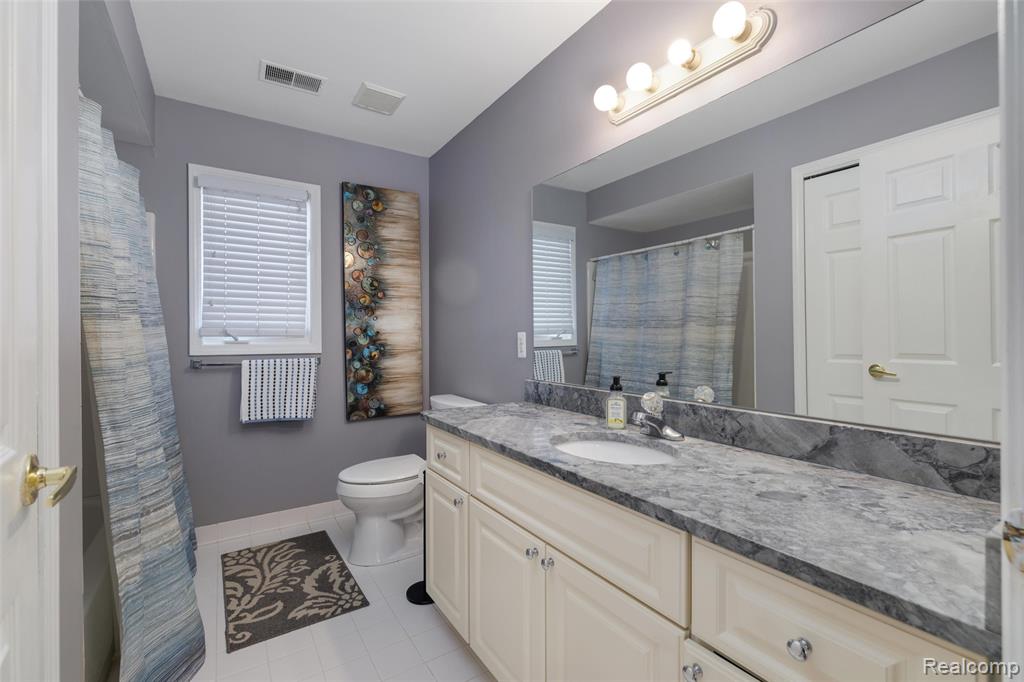 55453 Macintosh Court, Shelby Twp, MI 48316 — Photo 22