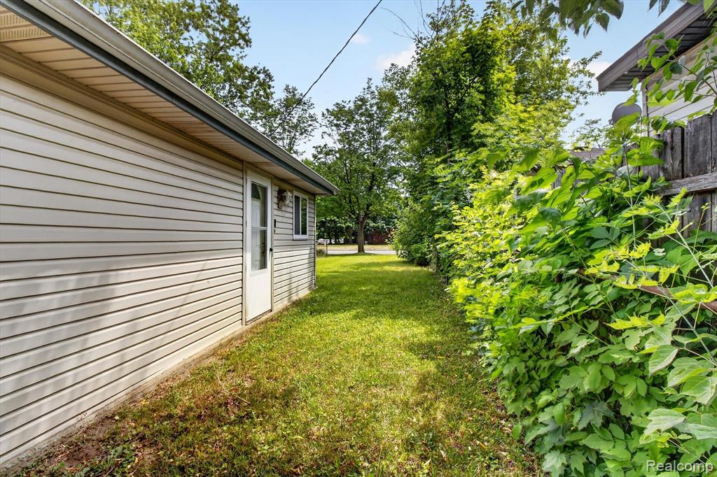 1459 Grove Road, Ypsilanti, MI 48198 — Photo 32