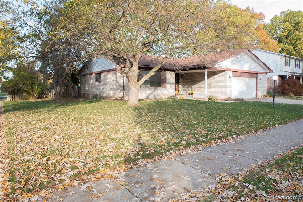 21664 Hall Road, Woodhaven, MI 48183 — Photo 2