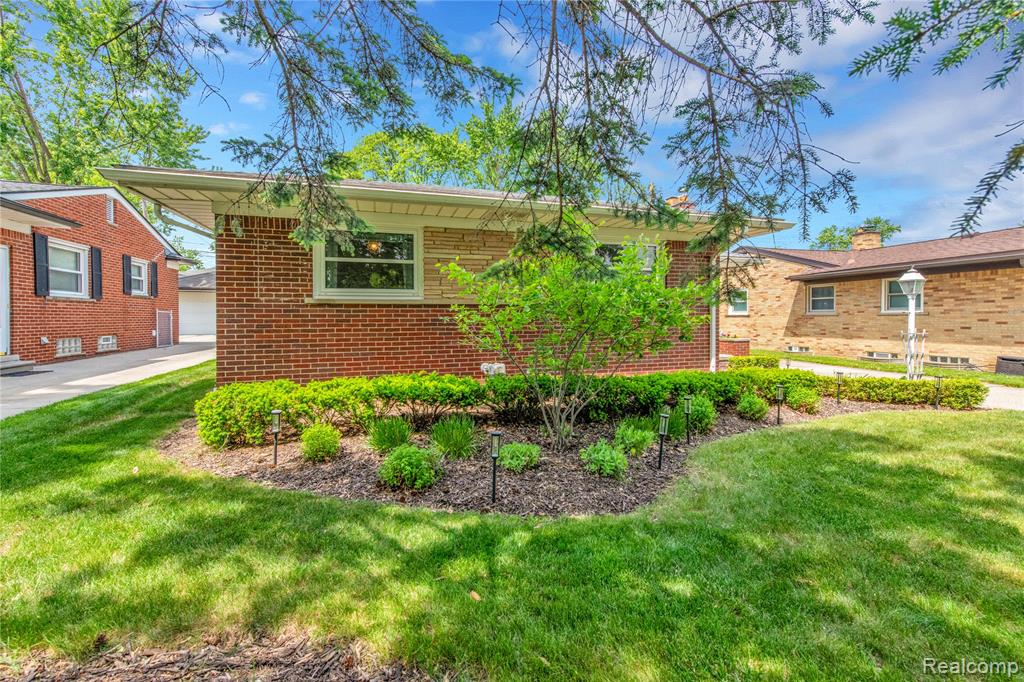 4006 Highfield Road, Royal Oak, MI 48073 — Photo 31