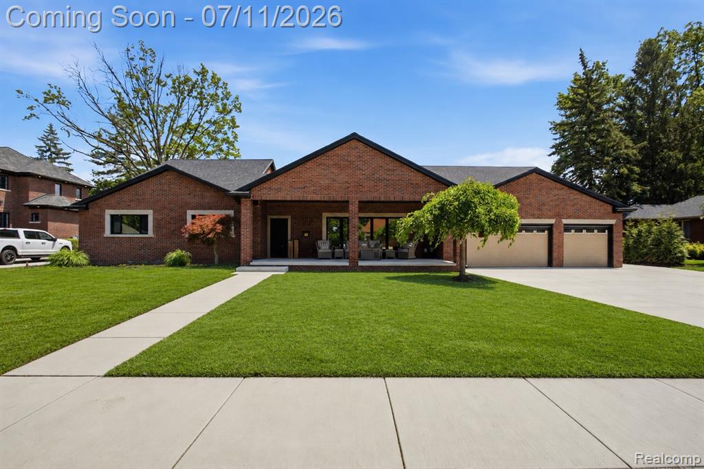 600 WOODCREST Drive, Dearborn, MI 48124 — front exterior