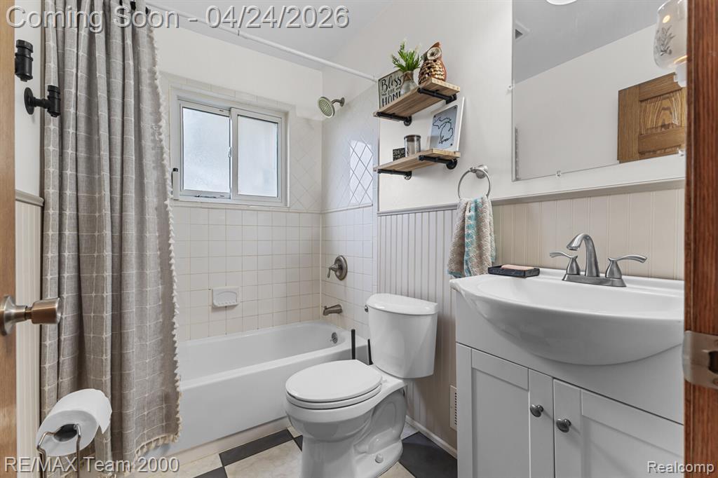 8003 Roosevelt Street, Taylor, MI 48180 — Photo 20
