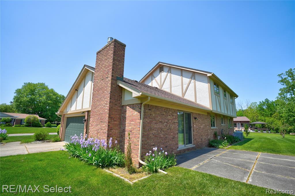487 Boutell Drive, Grand Blanc, MI 48439 — Photo 50