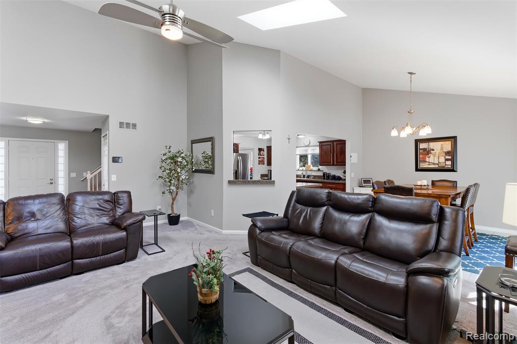 9140 Lakewood Drive, Whitmore Lake, MI 48189 — Photo 8