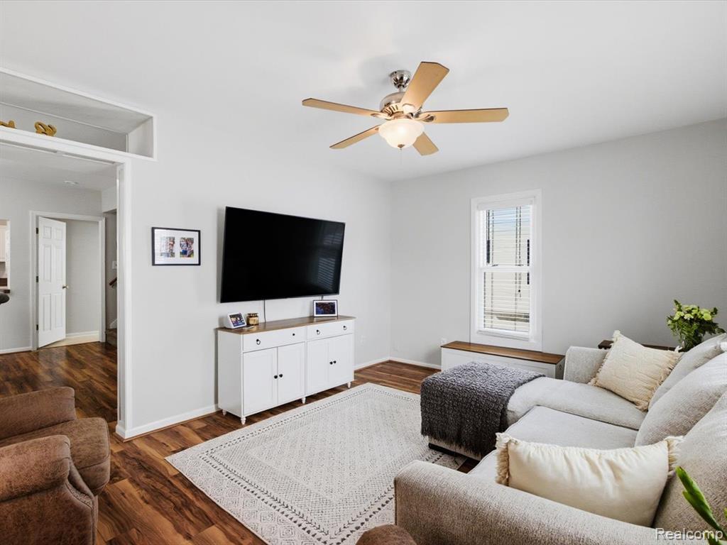 1207 Clinton Avenue, St. Clair, MI 48079 — Photo 10
