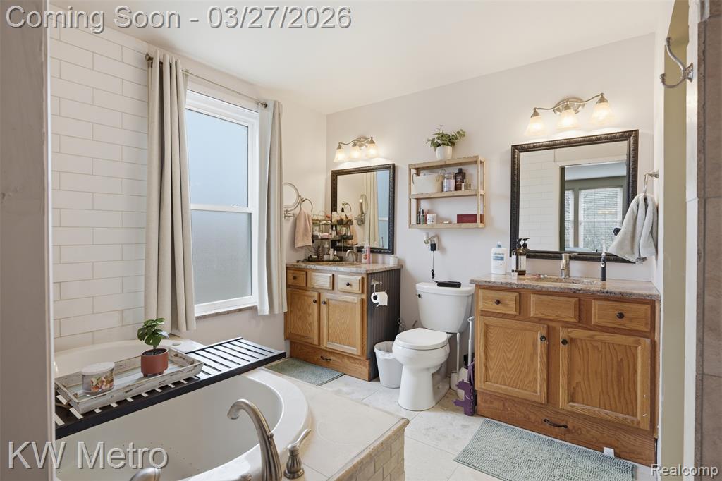 7598 Ring Neck Drive, Waterford, MI 48327 — Photo 16