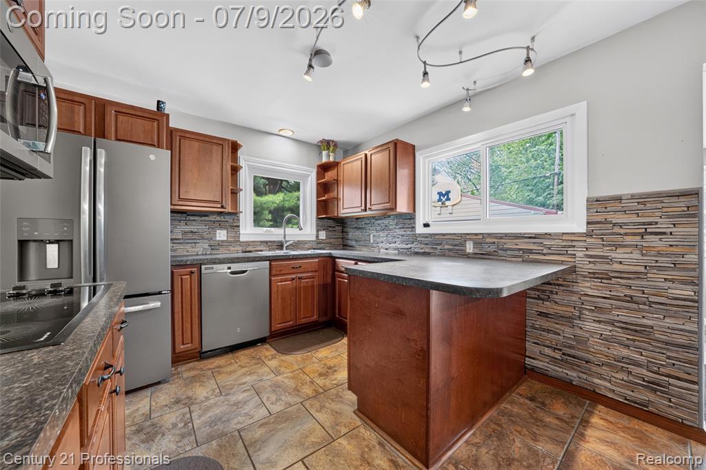 1153 Gault Drive N, Ypsilanti, MI 48198 — Photo 7