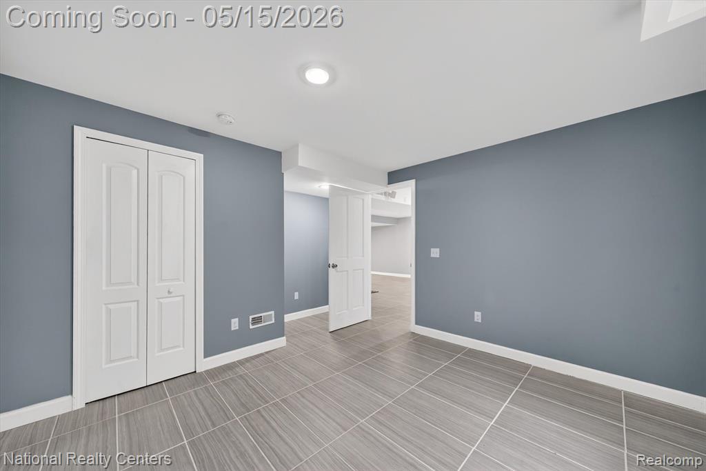 28657 Oakmonte Circle W, New Hudson, MI 48165 — Photo 32