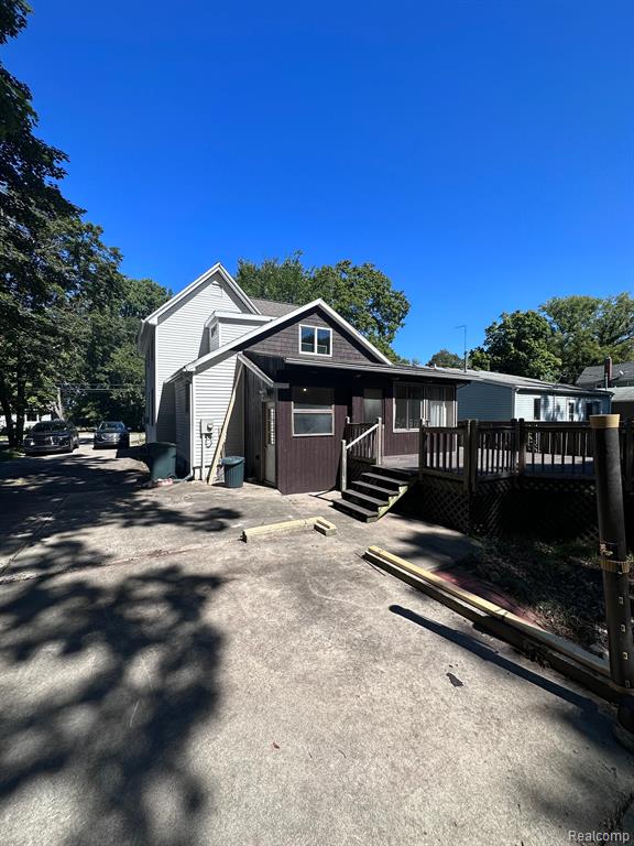543 W MIDDLE Street, Chelsea, MI 48118 — Photo 25