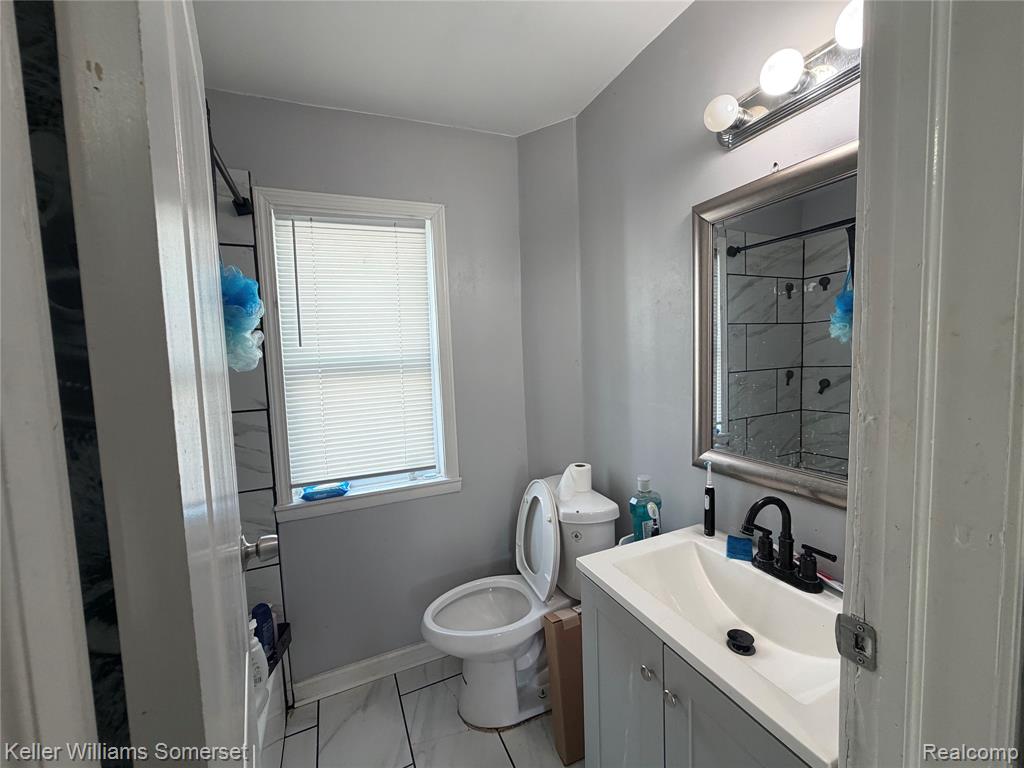 8499 Chapp Avenue, Warren, MI 48089 — Photo 8