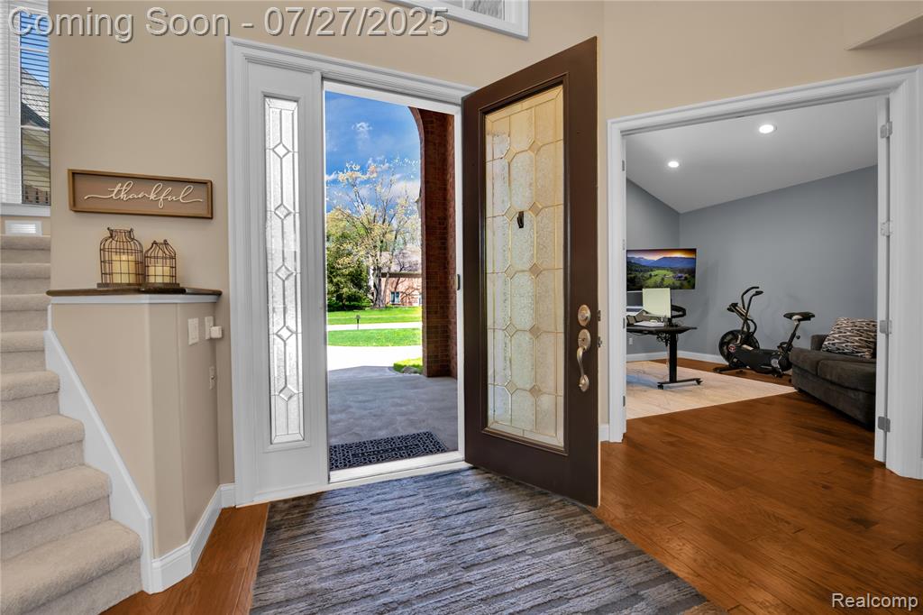 736 Inverness, Highland, MI — Photo 11