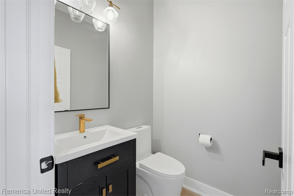 613 Chrystal Downs Court, Brighton, MI 48114 — Photo 9