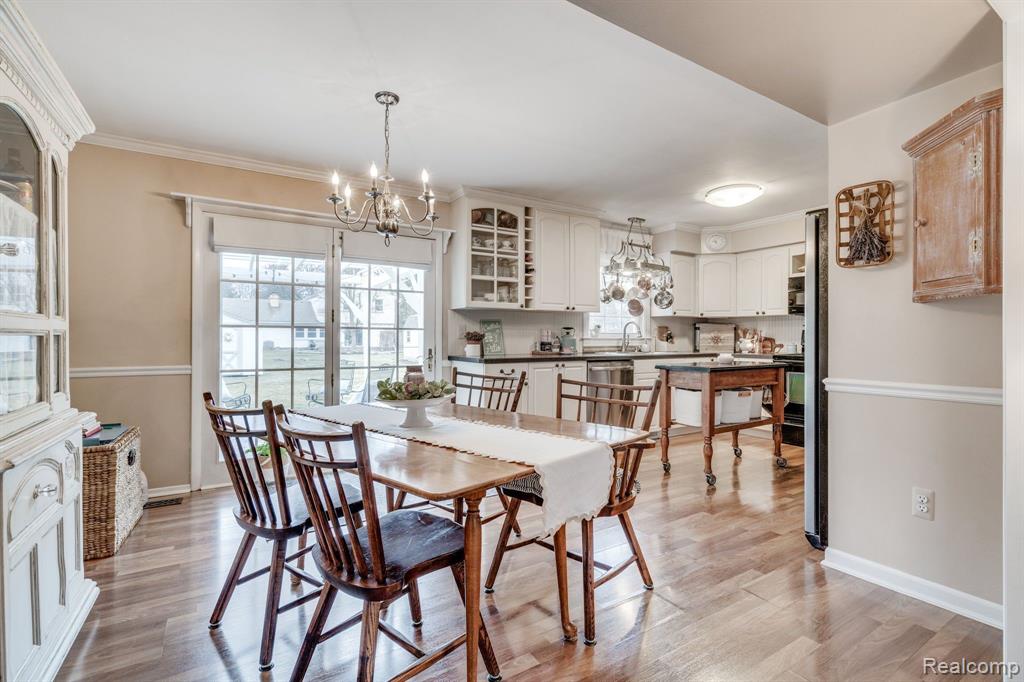 4855 CAROL Drive, Troy, MI 48085 — Photo 9